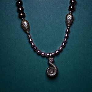 Artisan Janice Prodor 925 Silver And Cultured Freshwater Black Pearl Necklace